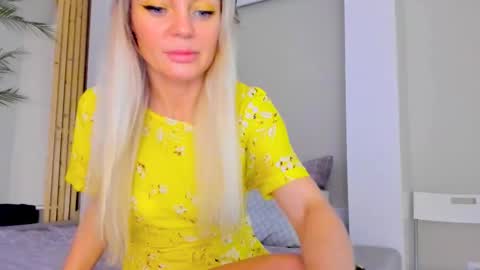 Snapshot of adriana_coy_ chatting on 21, 2, 2025 Adriana online show from 21, 2, 2025