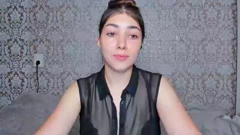 Snapshot of adrianakuiper chatting on 14, 7, 2026 Adriana online show from 14, 7, 2026