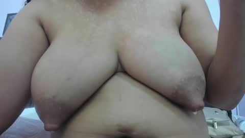 adriana online show from 8, 11, 2025