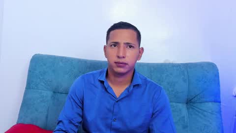 Snapshot of adrianmatthew chatting on 4, 2, 2025 Adrian Matthew online show from 4, 2, 2025