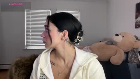 Adrianna  online show from 10, 11, 2025