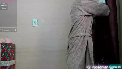 Adrian online show from 4, 1, 2025