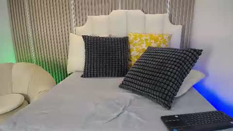 adrianstark_ online show from 3, 7, 2026