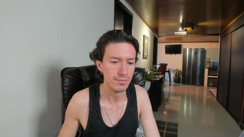 Adrian Williams online show from 2, 11, 2025