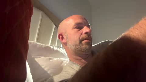 adrienfromparis online show from 12, 1, 2025