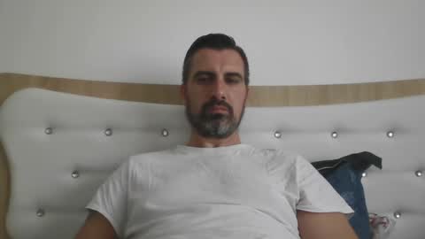 Adrian online show from 16, 4, 2026