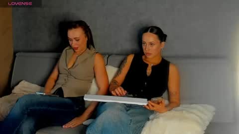 Snapshot of aelin_day chatting on 30, 4, 2026 Adele online show from 30, 4, 2026
