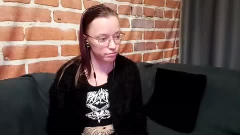 Snapshot of aelita_night chatting on 3, 12, 2024 aelita_night online show from 3, 12, 2024