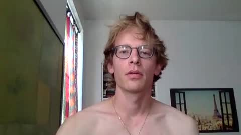 aesthetic form online show from 31, 10, 2025