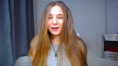 Snapshot of afeliya_shy chatting on 2, 2, 2025 afeliya_shy online show from 2, 2, 2025