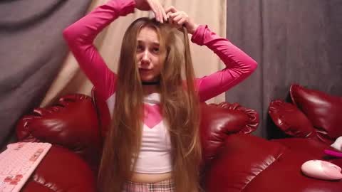 Snapshot of afeliya_shy chatting on 15, 9, 2025 afeliya_shy online show from 15, 9, 2025