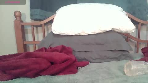 afreeman1 online show from 25, 9, 2025