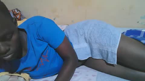 Snapshot of african_pussy2 chatting on 10, 10, 2025 african_pussy2 online show from 10, 10, 2025