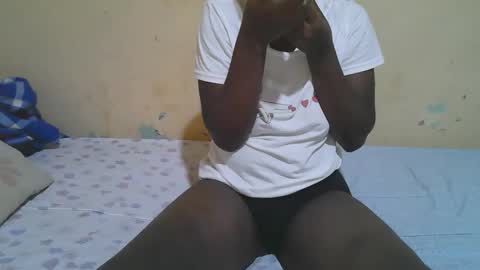Snapshot of african_pussy2 chatting on 24, 11, 2025 african_pussy2 online show from 24, 11, 2025
