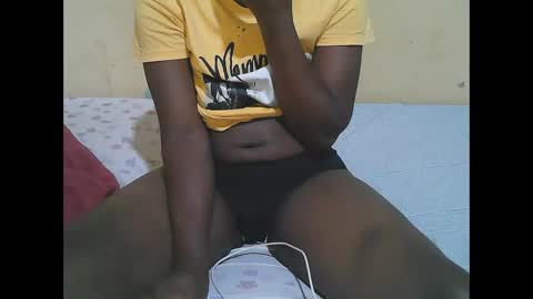 Snapshot of african_pussy2 chatting on 26, 11, 2025 african_pussy2 online show from 26, 11, 2025