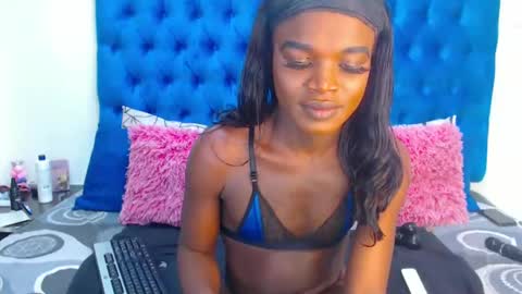 Snapshot of africanbrownskingoddes chatting on 4, 2, 2025 africanbrownskingoddes online show from 4, 2, 2025