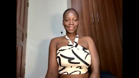 Snapshot of afro_pop chatting on 13, 9, 2025 Leah online show from 13, 9, 2025