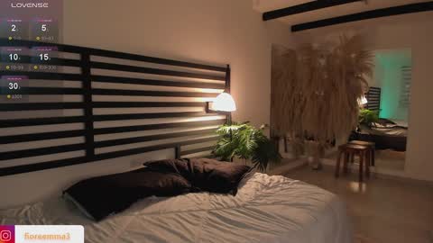 Emma online show from 5, 2, 2025