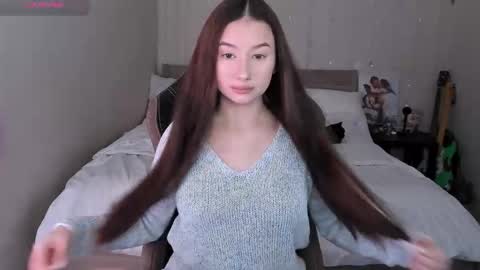 Snapshot of agata_cherry chatting on 21, 12, 2025 Eva online show from 21, 12, 2025