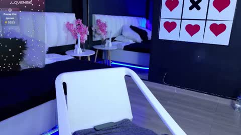 Snapshot of agata_evans_ chatting on 11, 10, 2025 AGATA online show from 11, 10, 2025