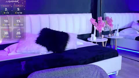 Snapshot of agata_evans_ chatting on 24, 11, 2025 AGATA online show from 24, 11, 2025