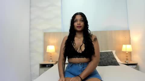 Agata Ortiz online show from 26, 1, 2025