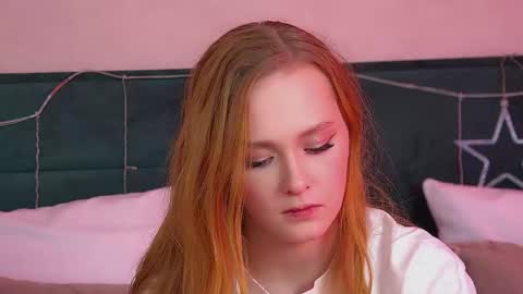 AgataFoxley online show from 18, 12, 2025