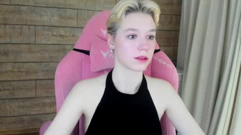 Snapshot of agatagate chatting on 2, 5, 2026 AgataGate online show from 2, 5, 2026