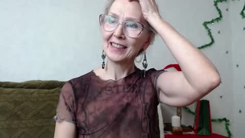 Snapshot of agatha_moore_ chatting on 14, 12, 2024 Agatha online show from 14, 12, 2024