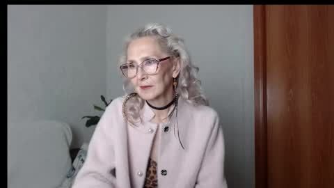 Snapshot of agatha_moore_ chatting on 13, 9, 2025 Agatha online show from 13, 9, 2025