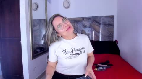 agatha_pleasure online show from 18, 5, 2026