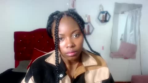 CAROLINA online show from 15, 1, 2025