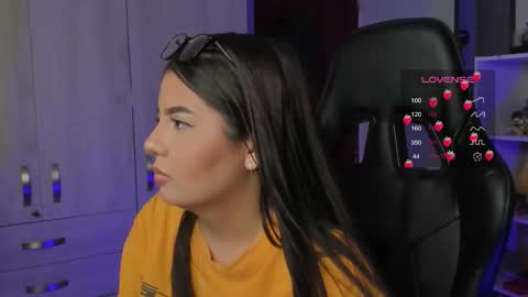 Snapshot of agatha_riccie chatting on 24, 9, 2025 Cat online show from 24, 9, 2025