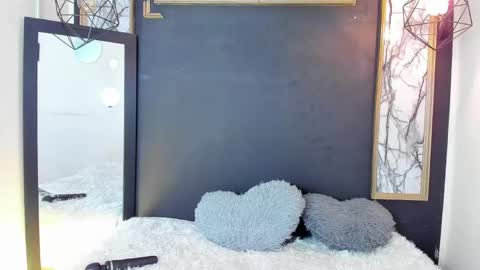 agatha online show from 4, 6, 2026