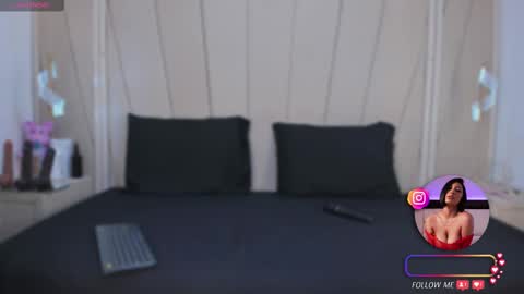 Agatha Steel online show from 18, 9, 2025