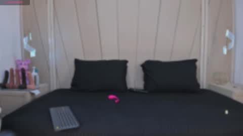 Agatha Steel online show from 21, 10, 2025