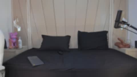 Agatha Steel online show from 26, 2, 2026