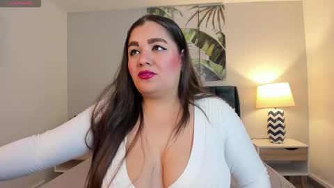 Agatha Bloom online show from 7, 3, 2026