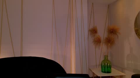 Agatha online show from 15, 12, 2025