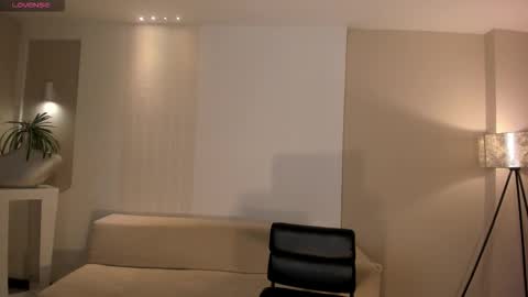 Agatha online show from 18, 1, 2026