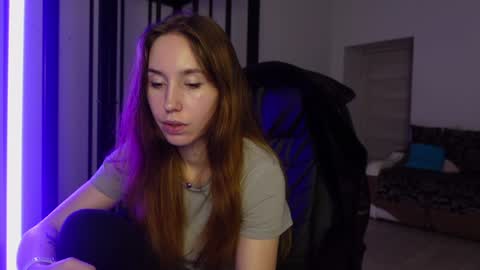 Agelina Lilly Laura online show from 29, 1, 2025