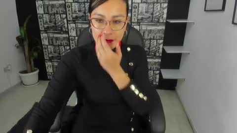Snapshot of aghata_moon chatting on 16, 12, 2024 Aghata Moon online show from 16, 12, 2024