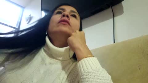 Snapshot of aghata_moon chatting on 30, 12, 2024 Aghata Moon online show from 30, 12, 2024