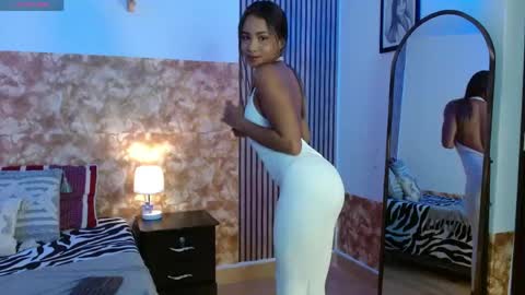 Snapshot of aghata_walkerl chatting on 23, 4, 2026 aghata walkerl online show from 23, 4, 2026