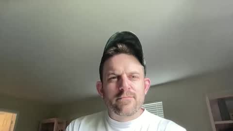 Snapshot of agiledawg chatting on 26, 5, 2026 agiledawg online show from 26, 5, 2026