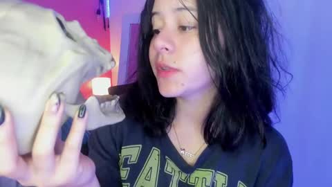  ines  online show from 19, 9, 2025