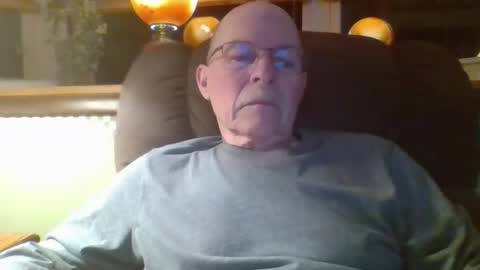 Snapshot of aguynrkfrd chatting on 7, 3, 2026 aguynrkfrd online show from 7, 3, 2026