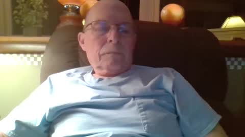 Snapshot of aguynrkfrd chatting on 1, 4, 2026 aguynrkfrd online show from 1, 4, 2026