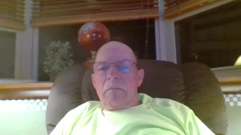 aguynrkfrd online show from 4, 7, 2026