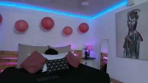 Ahmara  online show from 4, 10, 2025